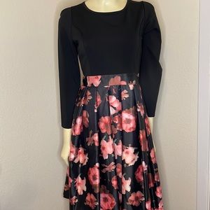 Beautiful Tzniut modest dress floral dress cottagecore